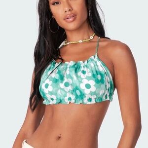 NWT Edikted Crop Top